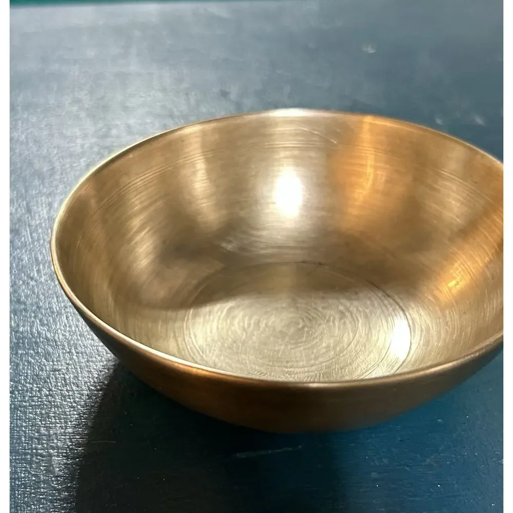 Vintage Hand Hammered Tibetan Antique ManiPuri Singing Bowl 4.8